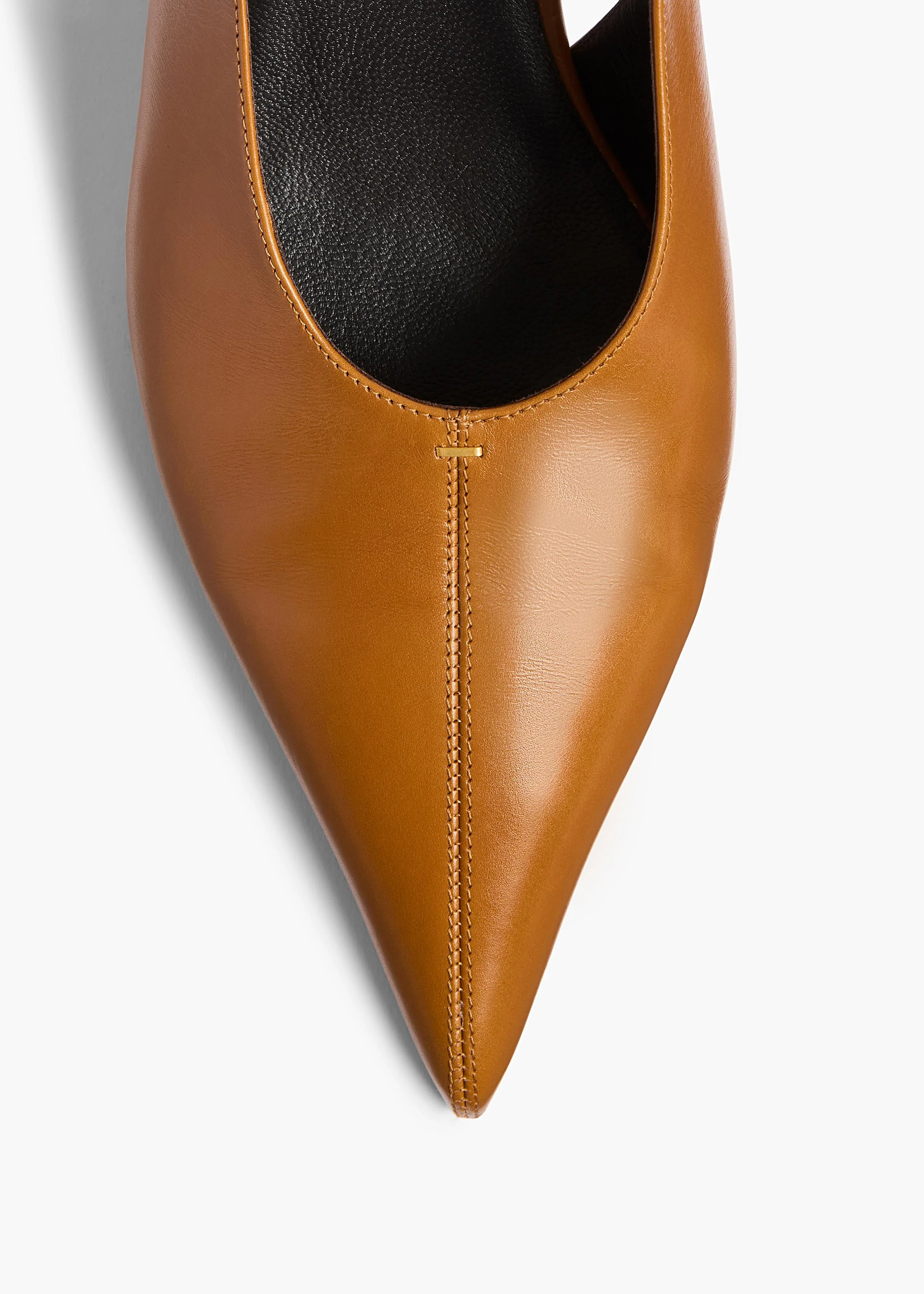 Bella Low Pump in Cuoio Glazed Leather - Image 3
