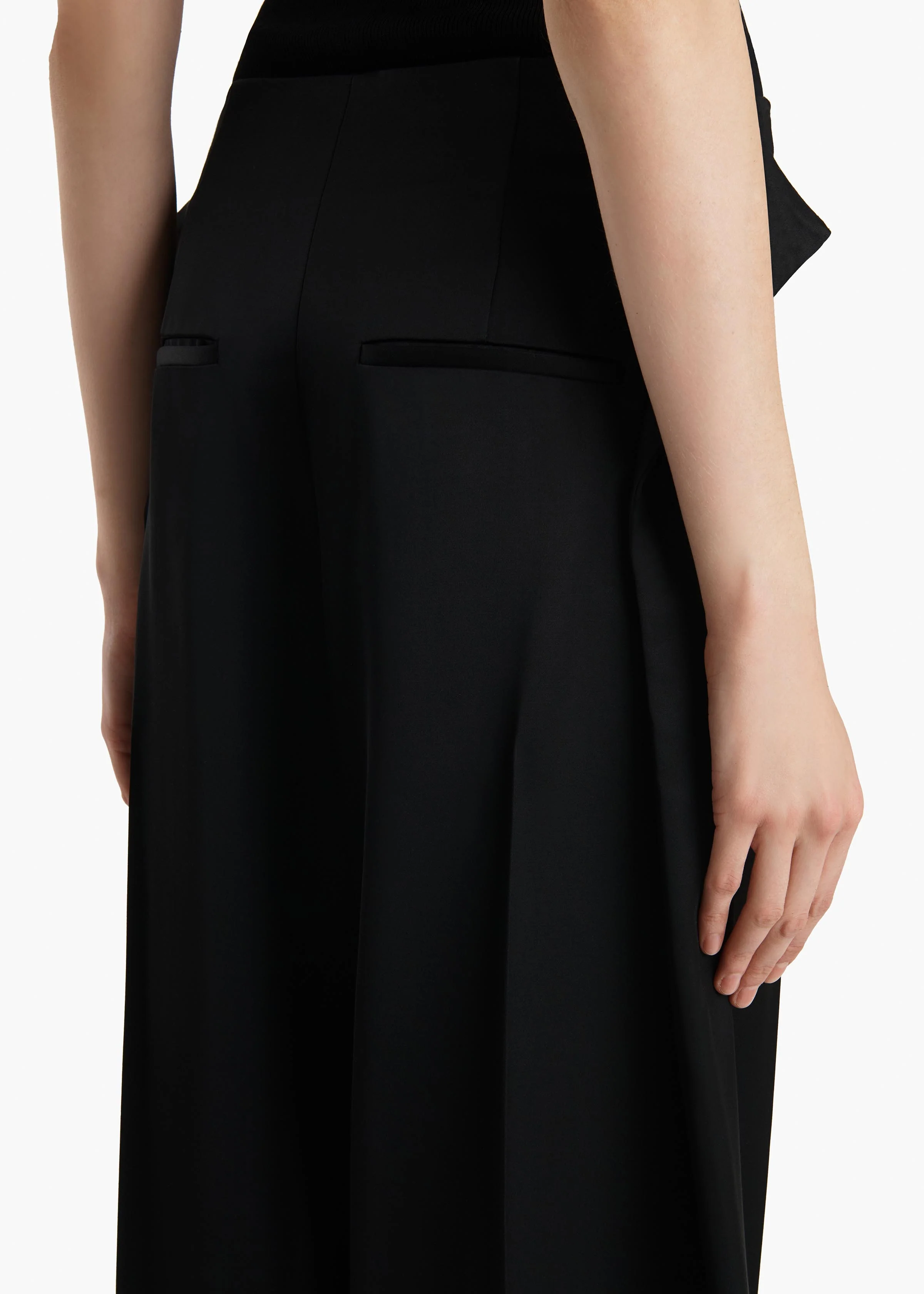 Ila Pant in Black - Image 6
