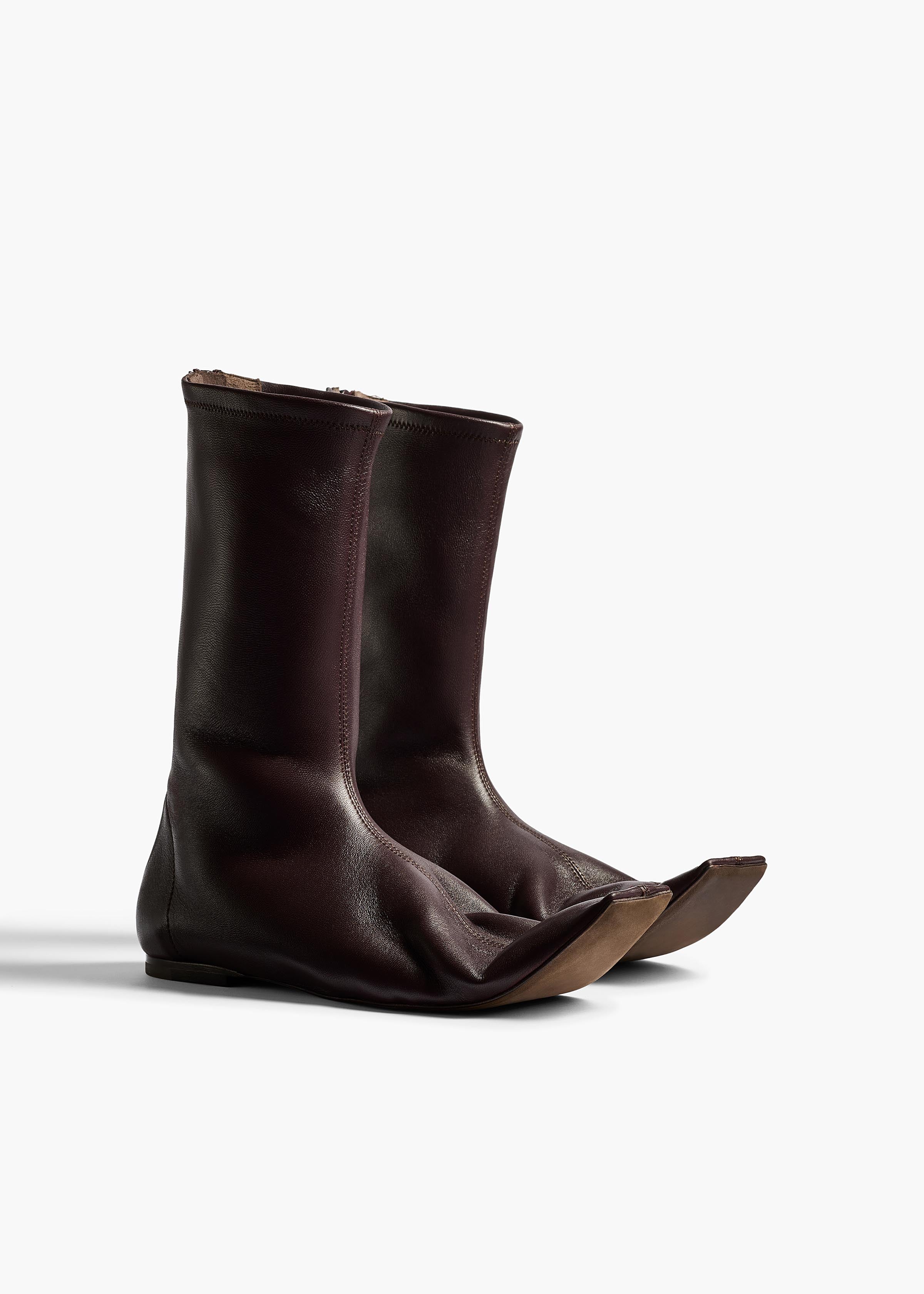 Marlene Boot in Rouge Noir - Image 3